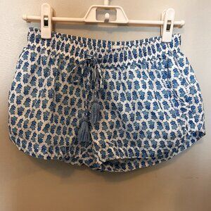 Vineyard Vines Shorts (Size Small)